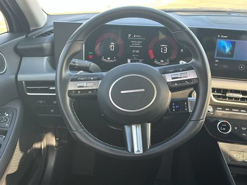 Used 2025 Hyundai Sonata SEL FWD image 22