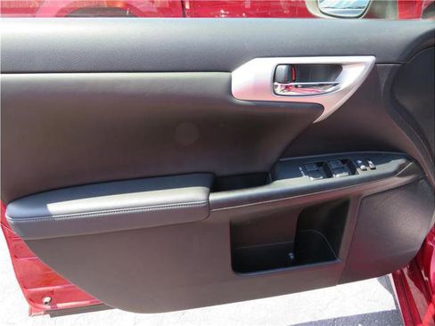 Used 2012 Lexus CT 200h Premium w/ Premium Audio Pkg FWD image 31