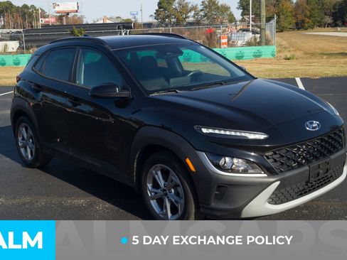 Used 2022 Hyundai Kona SEL w/ Convenience Package image 4