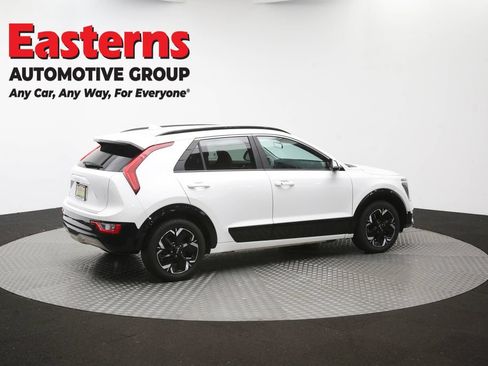 Used 2023 Kia Niro Wind w/ Wind Preserve Package FWD image 42