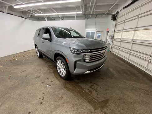 Used 2024 Chevrolet Tahoe High Country w/ Premium Package image 8