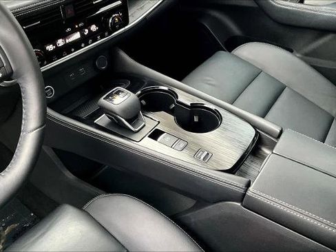 Certified 2021 Nissan Rogue SL image 16