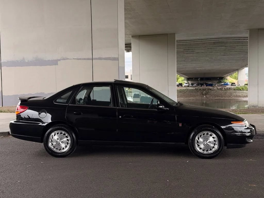 Used 2001 Saturn L-Series L200 FWD image 8