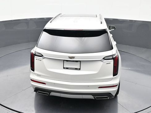 Certified 2022 Cadillac XT6 Sport w/ Platinum Package AWD/4WD image 16