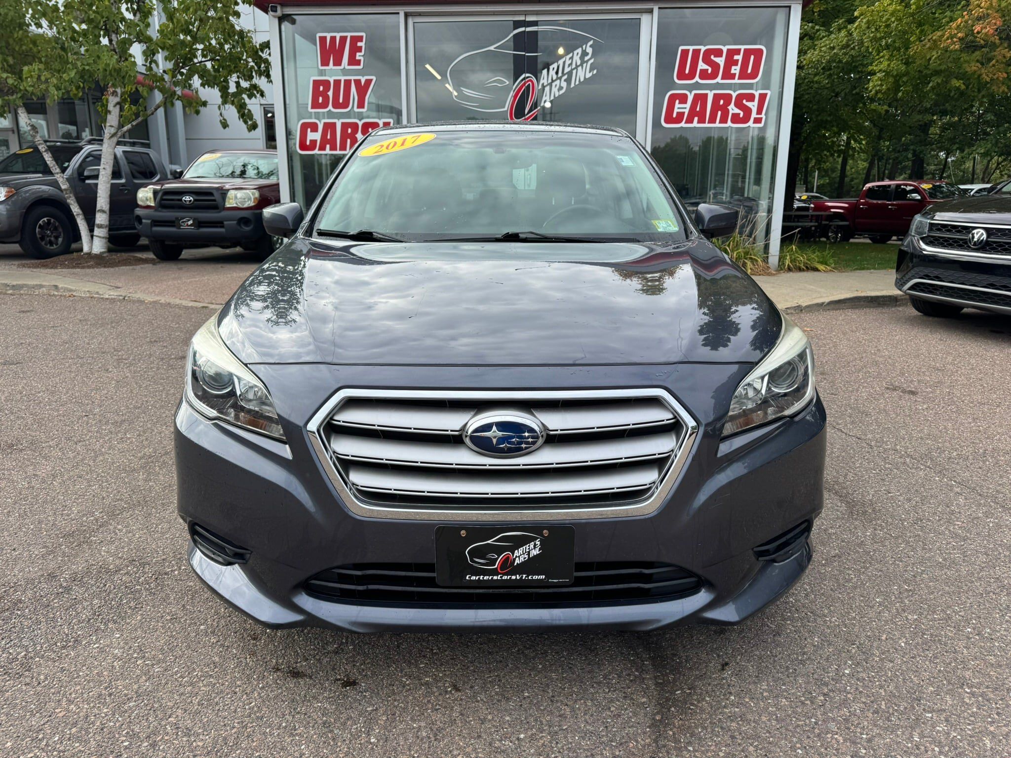 Used 2017 Subaru Legacy 2.5i Premium w/ Moonroof Package AWD/4WD image 3