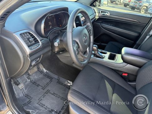 Used 2021 Jeep Grand Cherokee Freedom Edition image 23