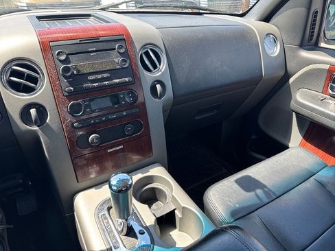 Used 2005 Ford F150 4x4 SuperCrew image 21