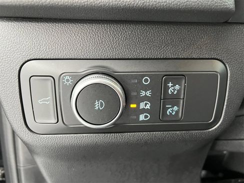 Used 2022 Ford Escape Titanium w/ Class II Trailer Tow Package image 16