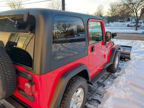 Used 2006 Jeep Wrangler X w/ Premium Audio Group image 13
