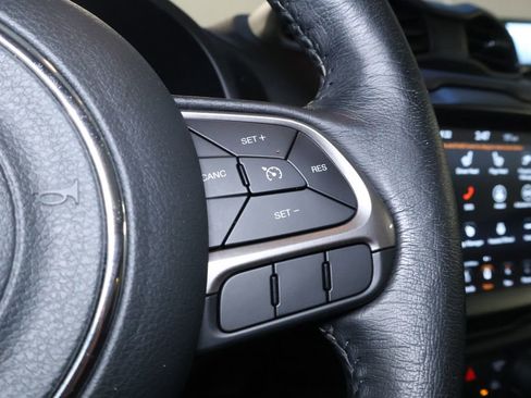 Used 2021 Jeep Renegade Limited w/ Sun & Sound Group image 23