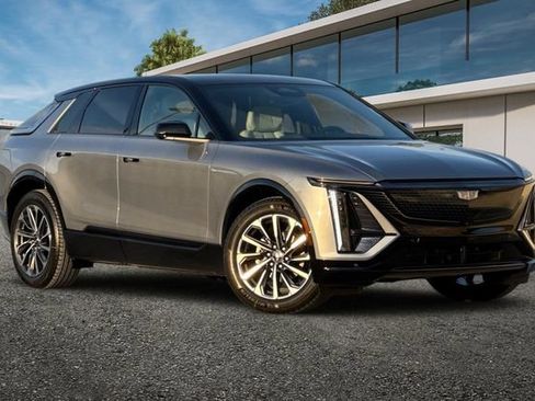 New 2026 Cadillac Lyriq Sport w/ LPO, Floor Liner Package RWD image 2