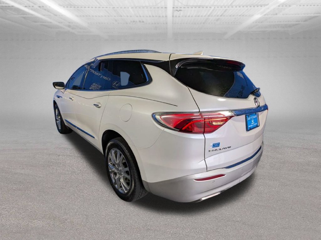 Used 2023 Buick Enclave Essence w/ Experience Buick Package FWD image 7