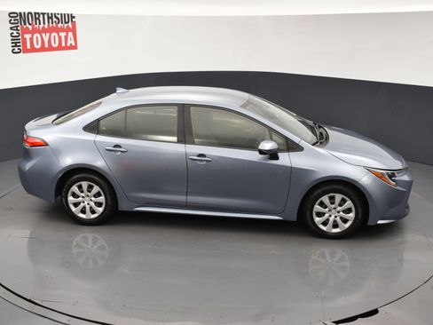 Used 2022 Toyota Corolla LE FWD image 20