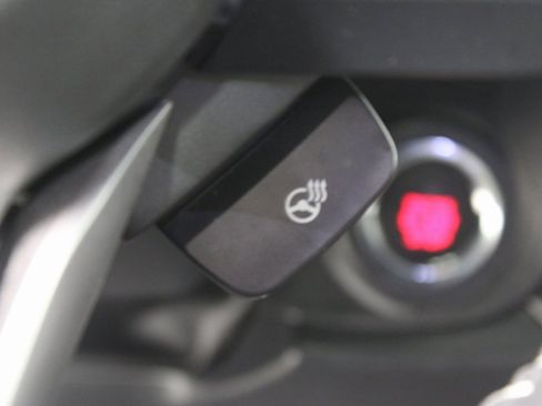 Used 2025 Subaru Legacy Touring XT image 13