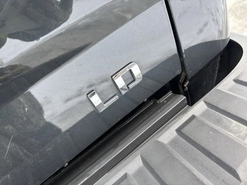 Used 2019 Chevrolet Silverado 1500 LT w/ All Star Edition image 10