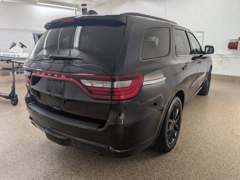 Used 2017 Dodge Durango R/T w/ Blacktop Package AWD/4WD image 4