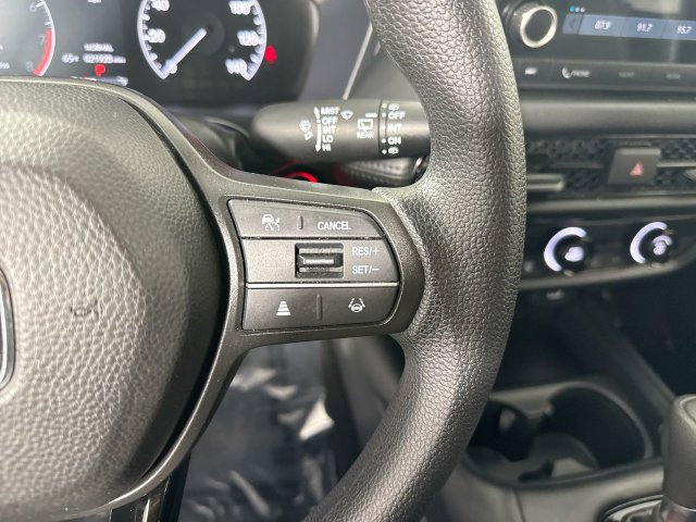 Used 2025 Honda HR-V LX image 13