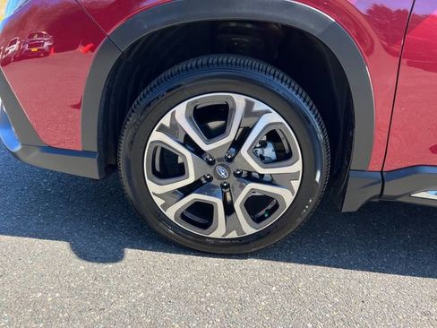 Used 2024 Subaru Ascent Limited image 30