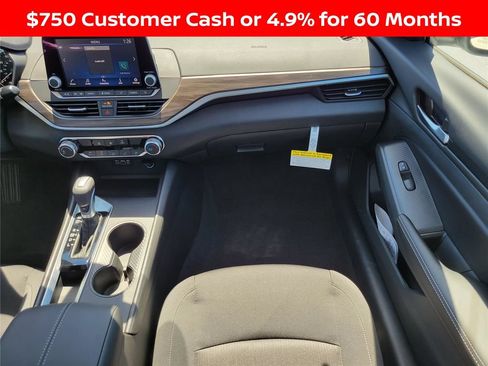 New 2026 Nissan Altima 2.5 SV FWD image 27