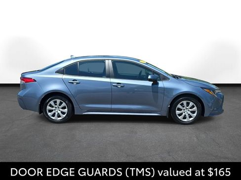 Used 2026 Toyota Corolla LE FWD image 4