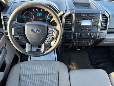 Used 2018 Ford F150 XLT image 16