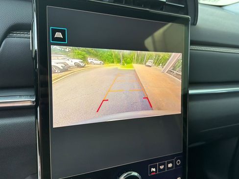 Used 2025 GMC Terrain Elevation w/ Elevation Premium Package AWD/4WD image 27