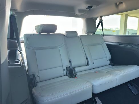 Used 2025 Ford Expedition Max Active image 40