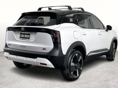 New 2026 Nissan Kicks SR w/ Cold Weather Package image 39