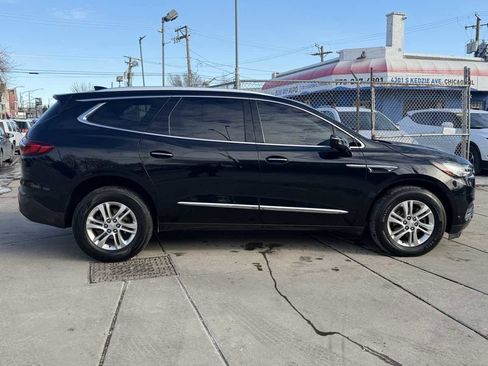 Used 2020 Buick Enclave Essence w/ Sound and Sites Package image 4