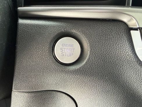 New 2026 Kia Sorento S AWD/4WD image 23