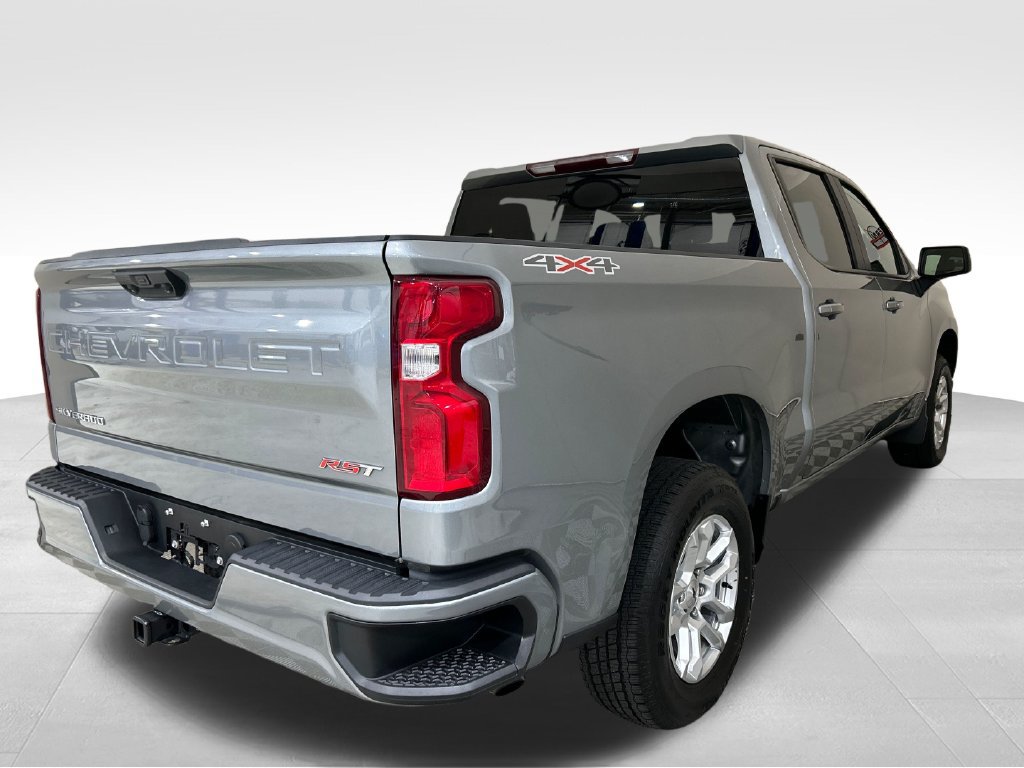 Used 2024 Chevrolet Silverado 1500 RST AWD/4WD image 6
