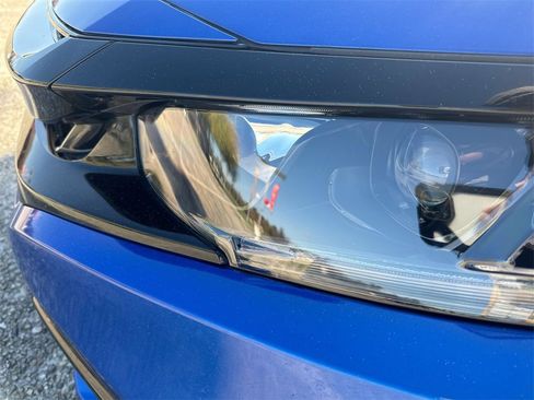 Used 2019 Honda Civic Sport image 10