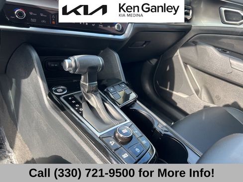 Certified 2025 Kia Sportage EX w/ Premium Package image 35