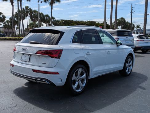 Used 2021 Audi Q5 Prestige AWD/4WD image 6