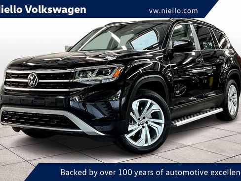 Used 2023 Volkswagen Atlas SE w/ Panoramic Sunroof Package image 1