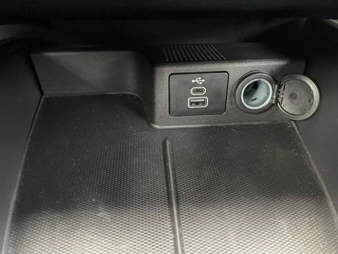 Used 2025 Ford Escape ST-Line w/ Tech Pack #1 image 29