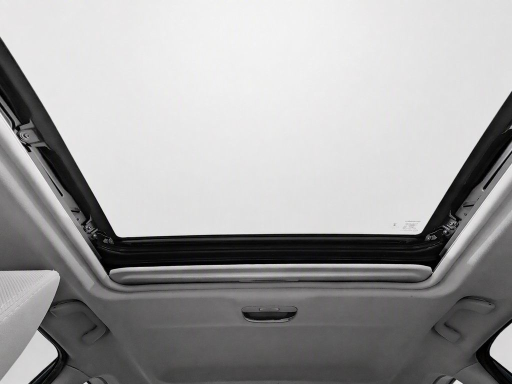 Used 2015 Subaru Forester 2.5i Premium AWD/4WD image 13