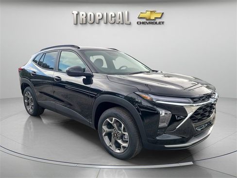 New 2026 Chevrolet Trax LT image 6