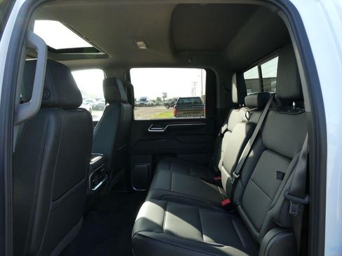 New 2026 GMC Sierra 2500 Denali w/ Denali Reserve Package AWD/4WD image 17