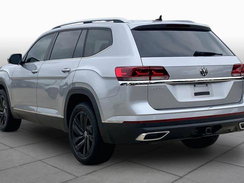 Used 2021 Volkswagen Atlas SEL FWD image 12