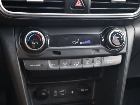 Used 2020 Hyundai Kona Ultimate AWD/4WD image 18