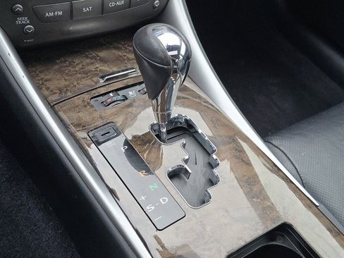 Used 2011 Lexus IS 250 250 w/ Preferred Accessory Package image 36