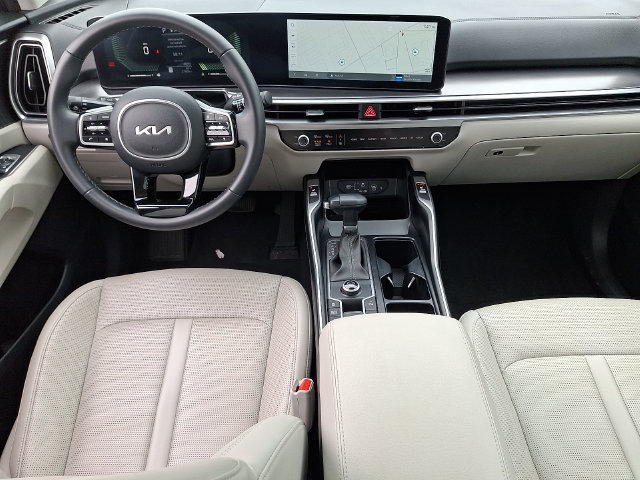Used 2024 Kia Sorento S w/ Panoramic Sunroof Package FWD image 15