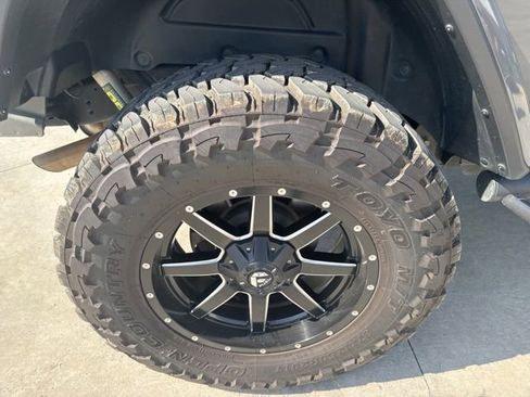 Used 2019 Jeep Wrangler Unlimited Rubicon AWD/4WD image 25