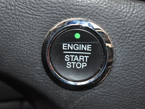 Used 2017 Ford Edge Sport w/ Equipment Group 401A AWD/4WD image 28
