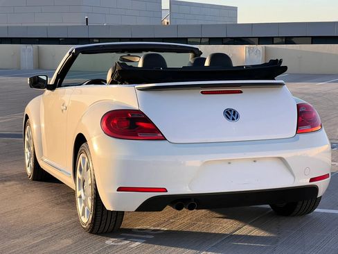 Used 2013 Volkswagen Beetle 2.5 FWD image 28