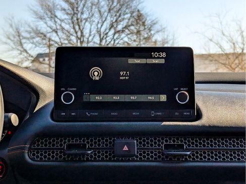 Used 2025 Honda HR-V Sport image 22