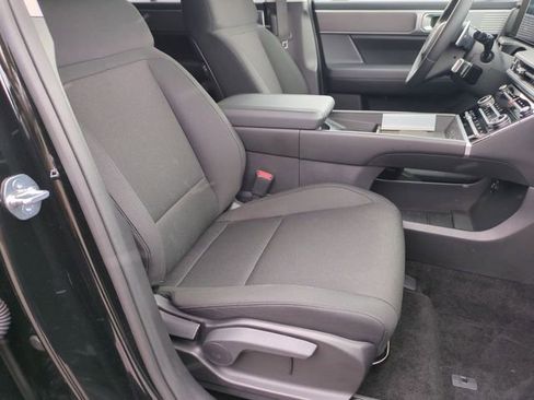 Certified 2026 Hyundai Santa Fe SE image 18