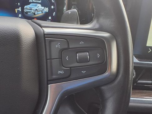 Used 2022 Chevrolet Silverado 1500 RST image 16