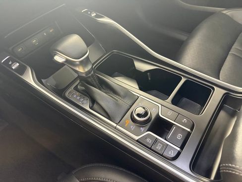 Certified 2023 Kia Sorento X-Line EX AWD/4WD image 9